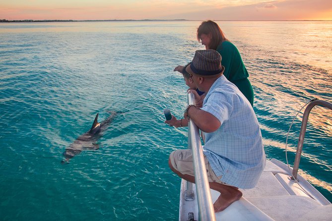 2 Hour Champagne Sunset Cruise from Grace Bay, Providenciales (Adult Only) - Setting sail from Grace Bay