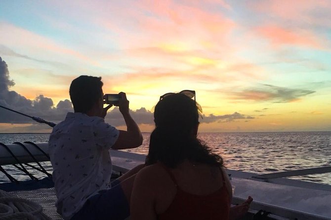 2 Hour Champagne Sunset Cruise from Grace Bay, Providenciales (Adult Only) - What the two-hour format gives you