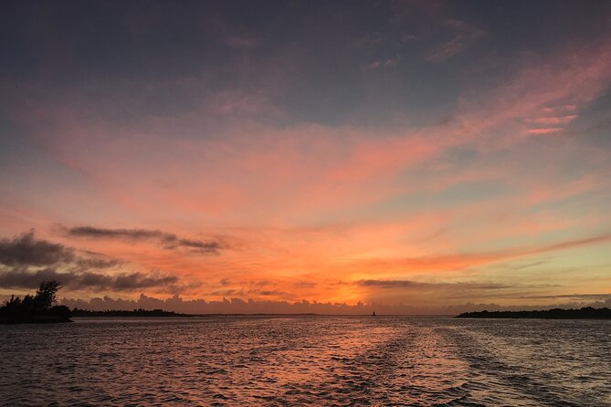 3 hour Glow Worm Sunset Cruise from Providenciales - Sunset, stars, and the parts between
