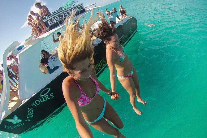 4hour Group Half Day Snorkeling Excursion in Grace Bay - What to pack and how to prepare