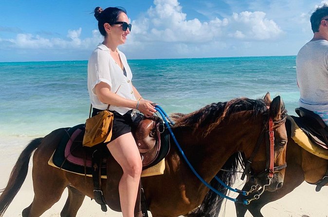60-Minute Private Horseback Riding Experience in Turks and Caicos - What the $300 Price Means