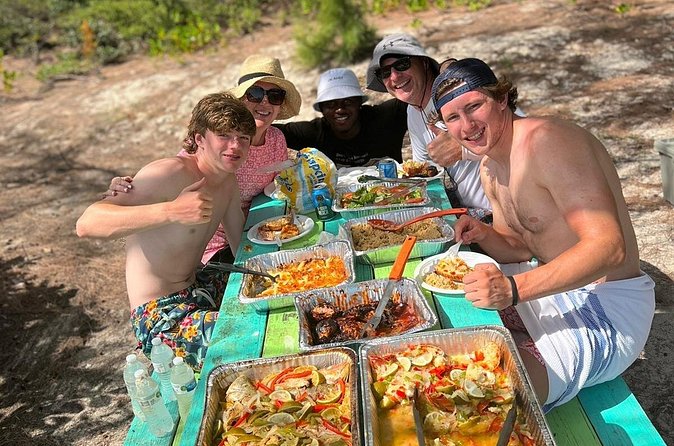 6HR-Private Provo Cays Exploration with Lunch - What the crew adds to the experience