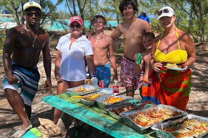 6HR-Private Provo Cays Exploration with Lunch - Emerald Reef gives snorkeling the most time