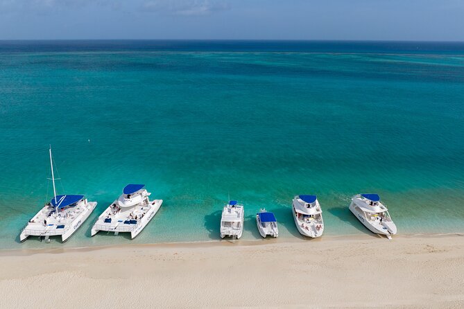 Half Day Private Boat Tour in Caicos Island - Food, drinks, and the practical value of lunch