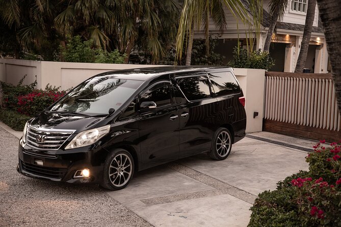 Luxury Transportation Services - What the airport pickup actually feels like