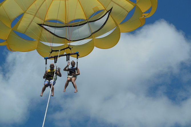 Parasailing Grand Turk - Launching from the boat’s flight deck