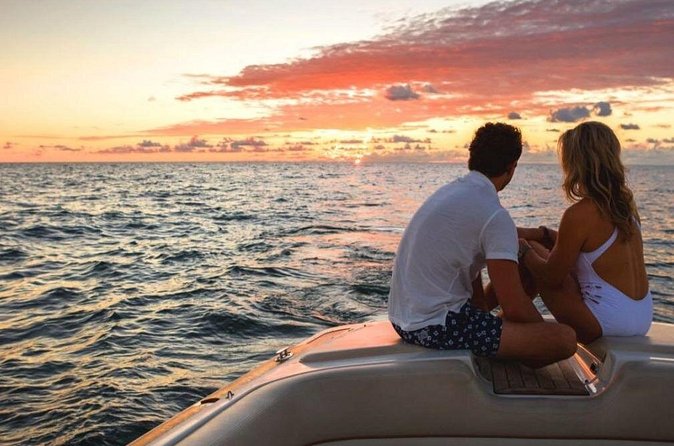 Private 2Hour Champagne Scenic Sunset cruise - The former conch farm stop