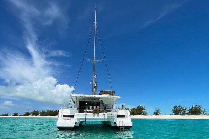 Private Afternoon Tour Catamaran 44 Big Ben - What is included, and what you should clarify