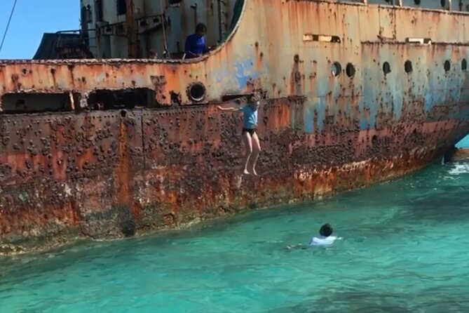 Private Boat Island Hopping & Snorkeling in Turks & Caicos 4Hrs - Timing, booking, and cancellation advice