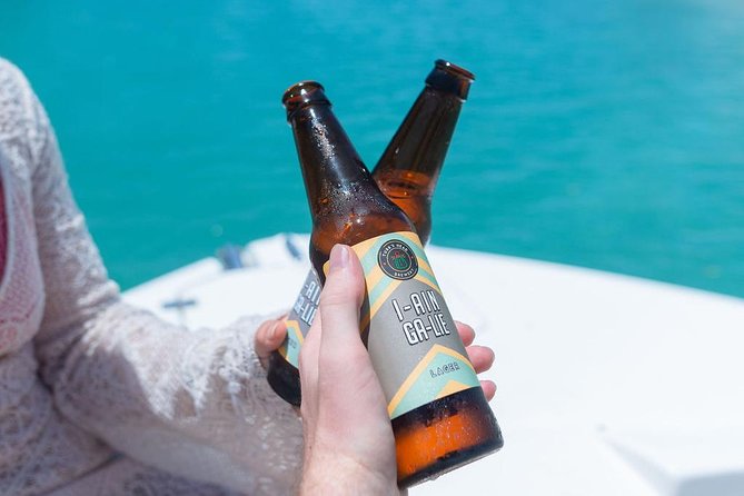 Private Boat Tours to outer islands, snacks drinks- snorkel- cruise! - Little Water Cay and the iguanas