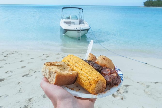 Private Boat Tours to outer islands, snacks drinks- snorkel- cruise! - Canals, history, and the route you actually get