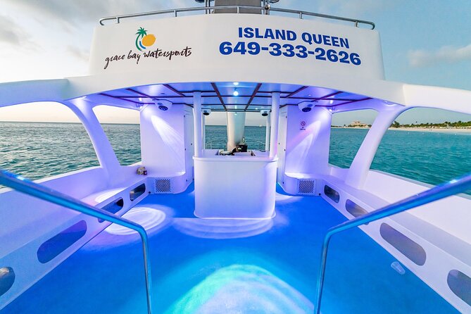 Private Catamaran Sunset Cruise in Turks and Caicos - The old Soviet shipwreck stop