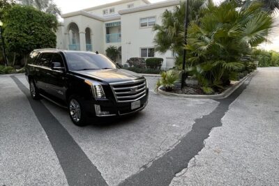 Private Luxury Airport Transportation RoundTrip