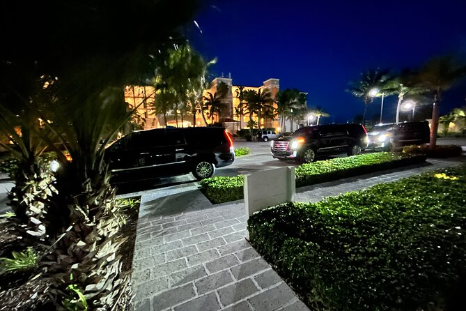 Private Luxury Airport Transportation RoundTrip - My booking advice for a smooth pickup