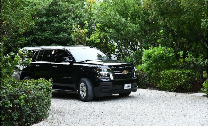 Private Luxury Transfer to/from Airport Turks and Caicos - The ride to your hotel or villa