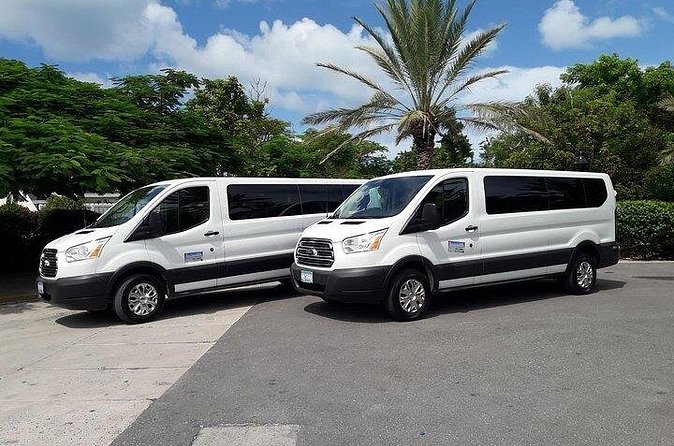 Providenciales Private Group Round Trip Airport Transfer - Handling babies, golf bags, and oversized luggage