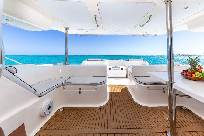 Turks and Caicos Full-Day Luxury Private Yacht Charter - A private day from Grace Bay to the reef